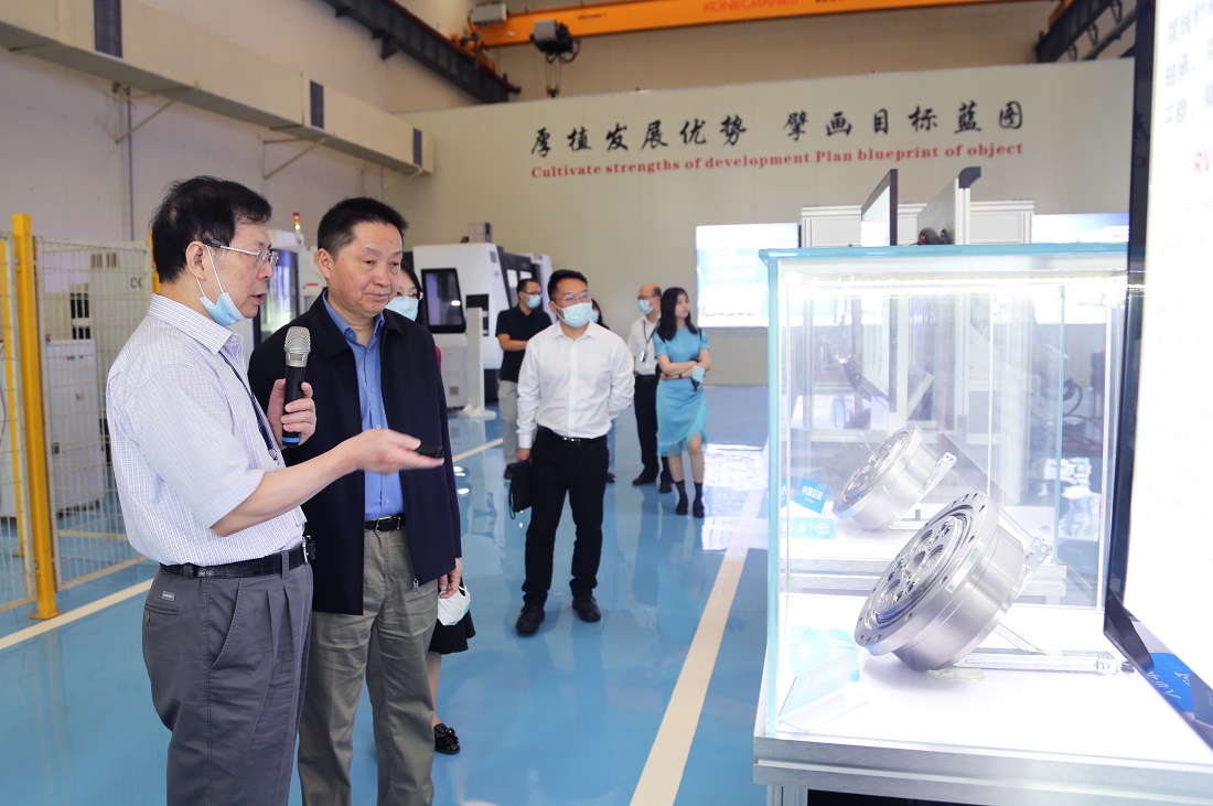 工信部科技司副司长范书建莅临欧宝(中国)调研